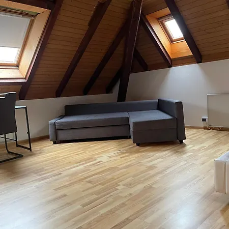 Near The Station Apartament