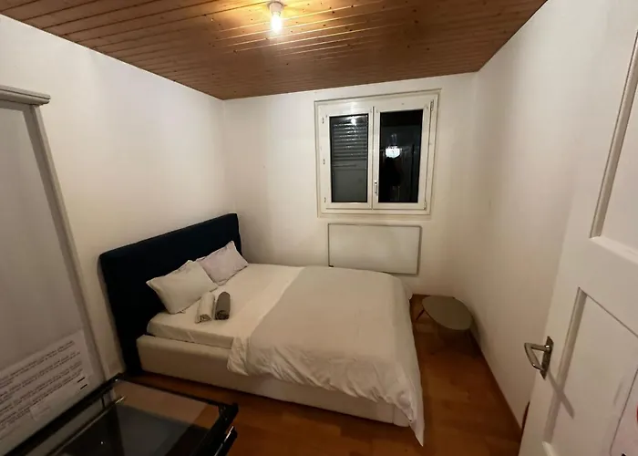 Near The Station Apartament