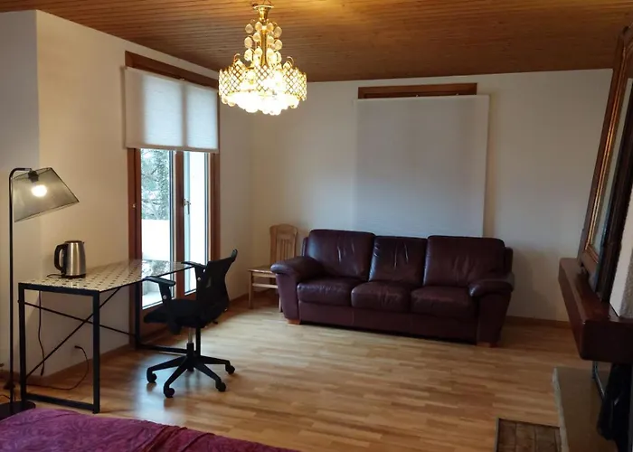 Near The Station Apartament *